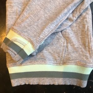 Athleta girl sweatshirt gray size 12.
